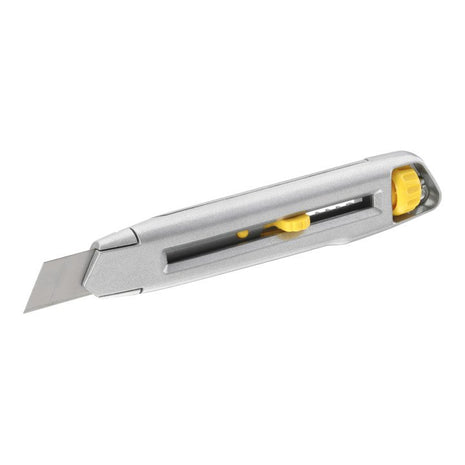 STANLEY Cutter Interlock largeur des lames 18 mm longueur 165 mm ( 4000817764 )