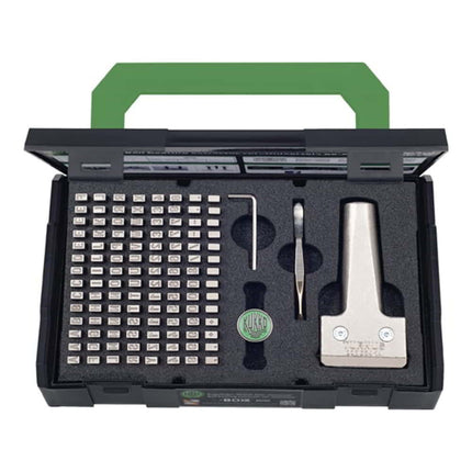 Set di numeri/lettere ad impatto KUKKO 333 113 pezzi con porta-tipo ( 4000871989 )