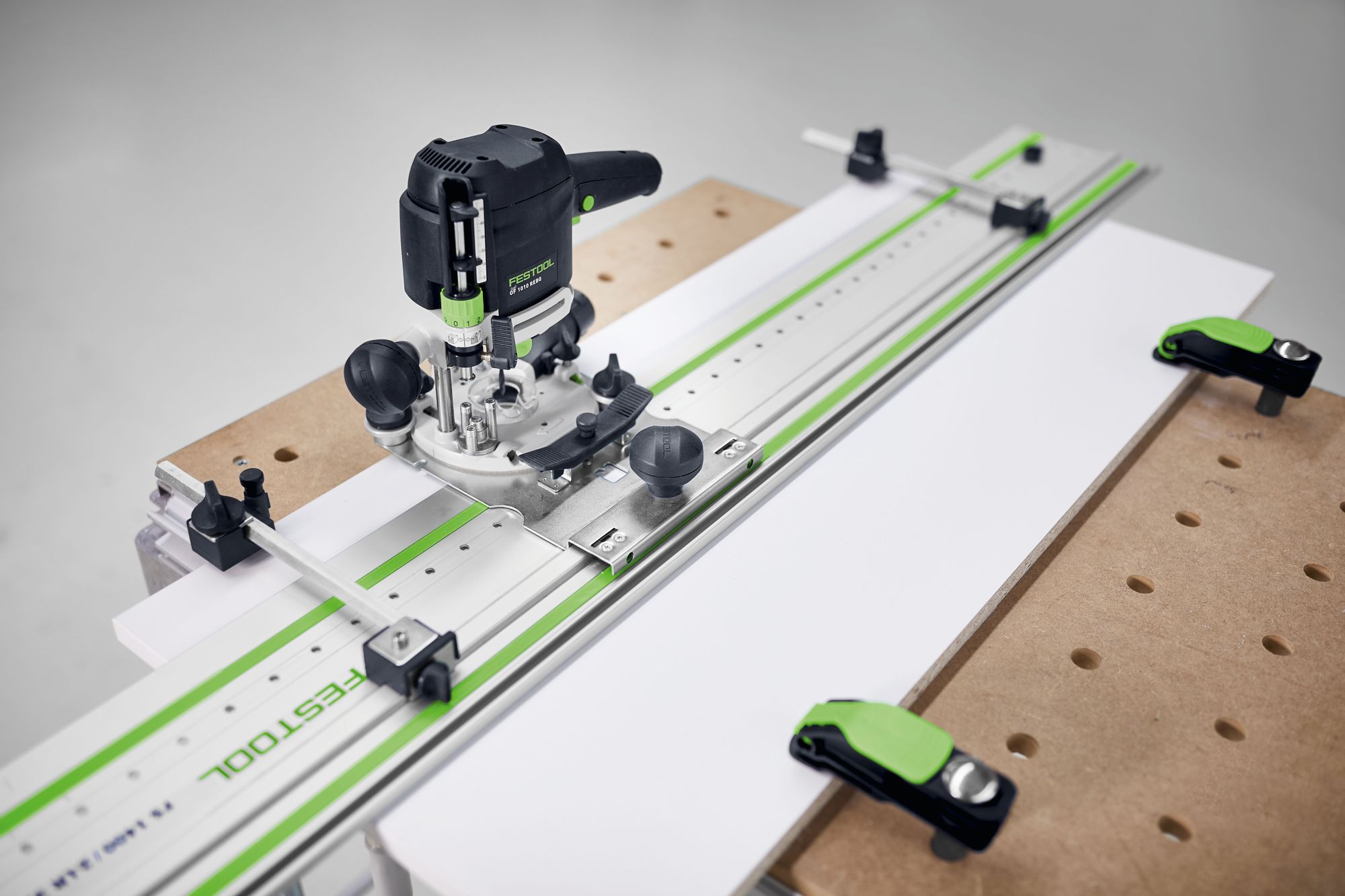 Festool FS OF 1010 Fuehrungsschienen Adapter 488752 fuer OF 900 OF 1000 OF 1010 OF 1010 R KF 4 - toolbrothers
