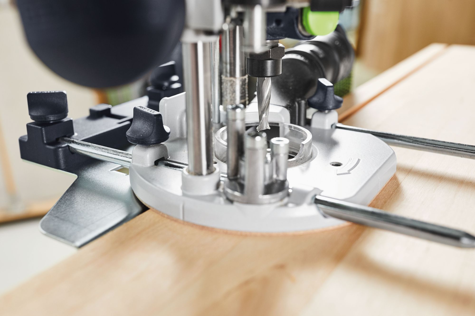 Festool SA OF 1000 Seitenanschlag 489427 fuer OF 900 OF 1000 OF 1010 OF 1010 R KF 2 - toolbrothers