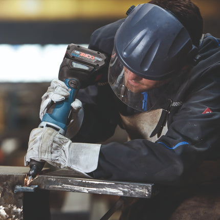 Bosch GGS 18V-23 PLC Smerigliatrice diritta professionale a batteria 18 V brushless + 1x batteria ricaricabile 5,0 Ah + L-Boxx - senza caricabatterie