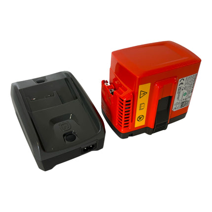 Husqvarna 215 iHD45 tagliasiepi a batteria 36 Volt 45 cm di lunghezza senza spazzole ( 970536502 ) + 1x batteria 2,0 Ah + caricabatterie