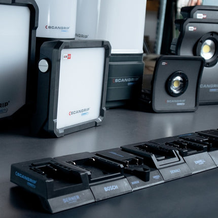 Adattatore batteria Scangrip SMART CONNECTOR ( 4000873489 ) adatto per MAKITA