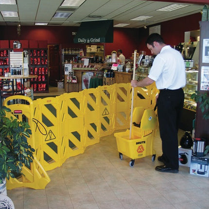 Griglia barriera Rubbermaid ( 9001477000 ) polietilene giallo mobile, 16 pz.