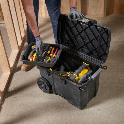 Cassetta di montaggio Stanley ( 8002733296 ) mobile W610xP420xH400 mm manico telescopico allungabile