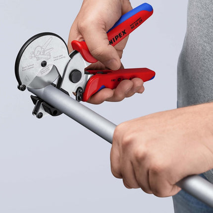 Tagliatubi Knipex ( 8002875215 ) per tubi Ø 26 mm