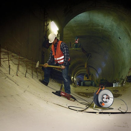 Brennenstuhl Kabeltrommel professionalLINE SteelCore ( 8000809075 ) 40 m Gummi 3 x 1,5 mm² Stahlblech isoliert IP44