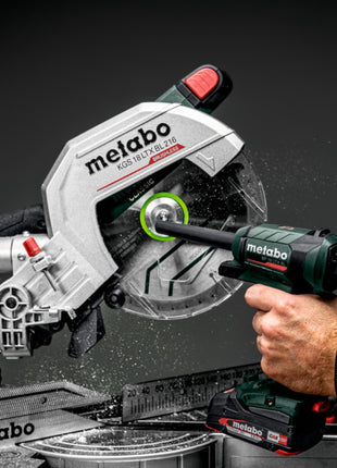 Pistola de aire comprimido Metabo BP 18 LTX BL 18 V sin escobillas + 2 baterías 2,0 Ah + cargador