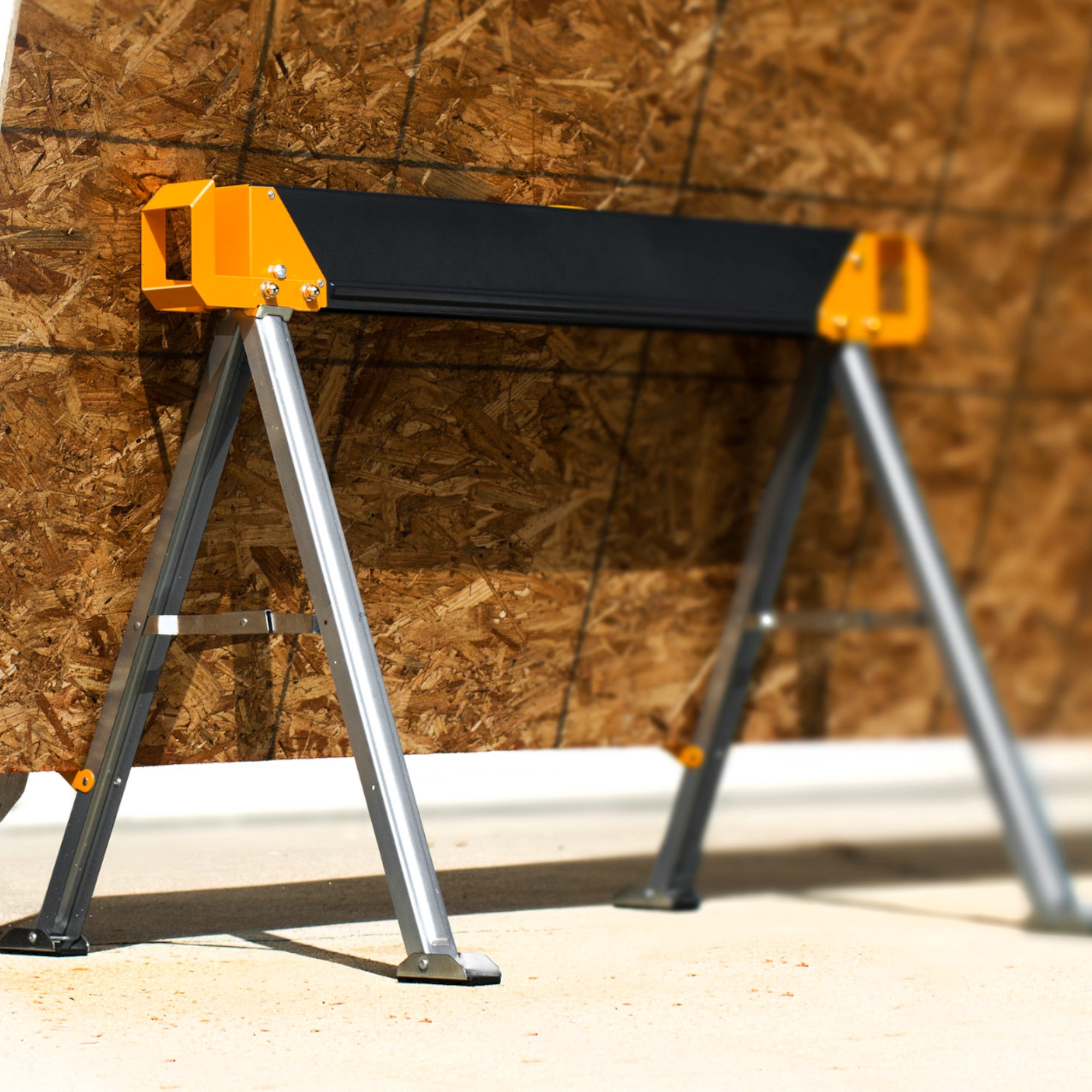 Toughbuilt TB C550 2 XEA Saegebock Arbeitsstaender 2 Stueck 3 - toolbrothers