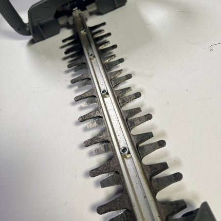 Husqvarna 122HD60 Benzin Heckenschere 0 6 kW 21 7 cm 59 cm Reparaturgeraet 3 - toolbrothers