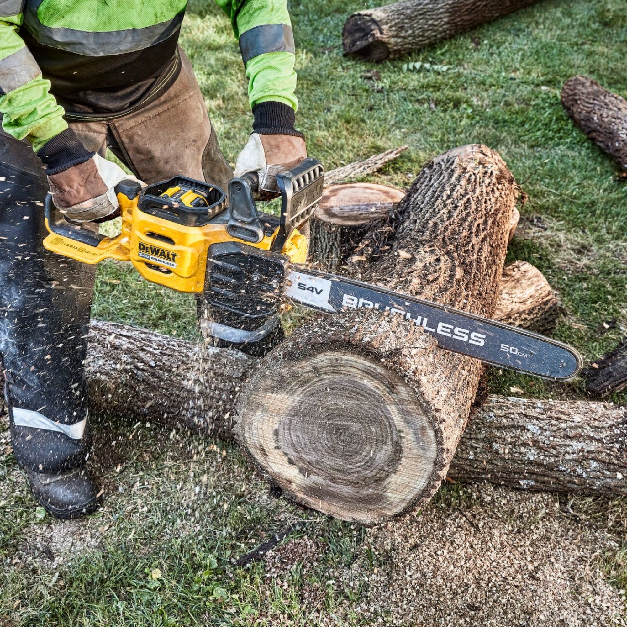 DeWalt DCMCS 575 X2 Akku Kettensaege 54 V FlexVolt 50 cm Brushless 2x Akku 9 0 Ah Ladegeraet 4 - toolbrothers