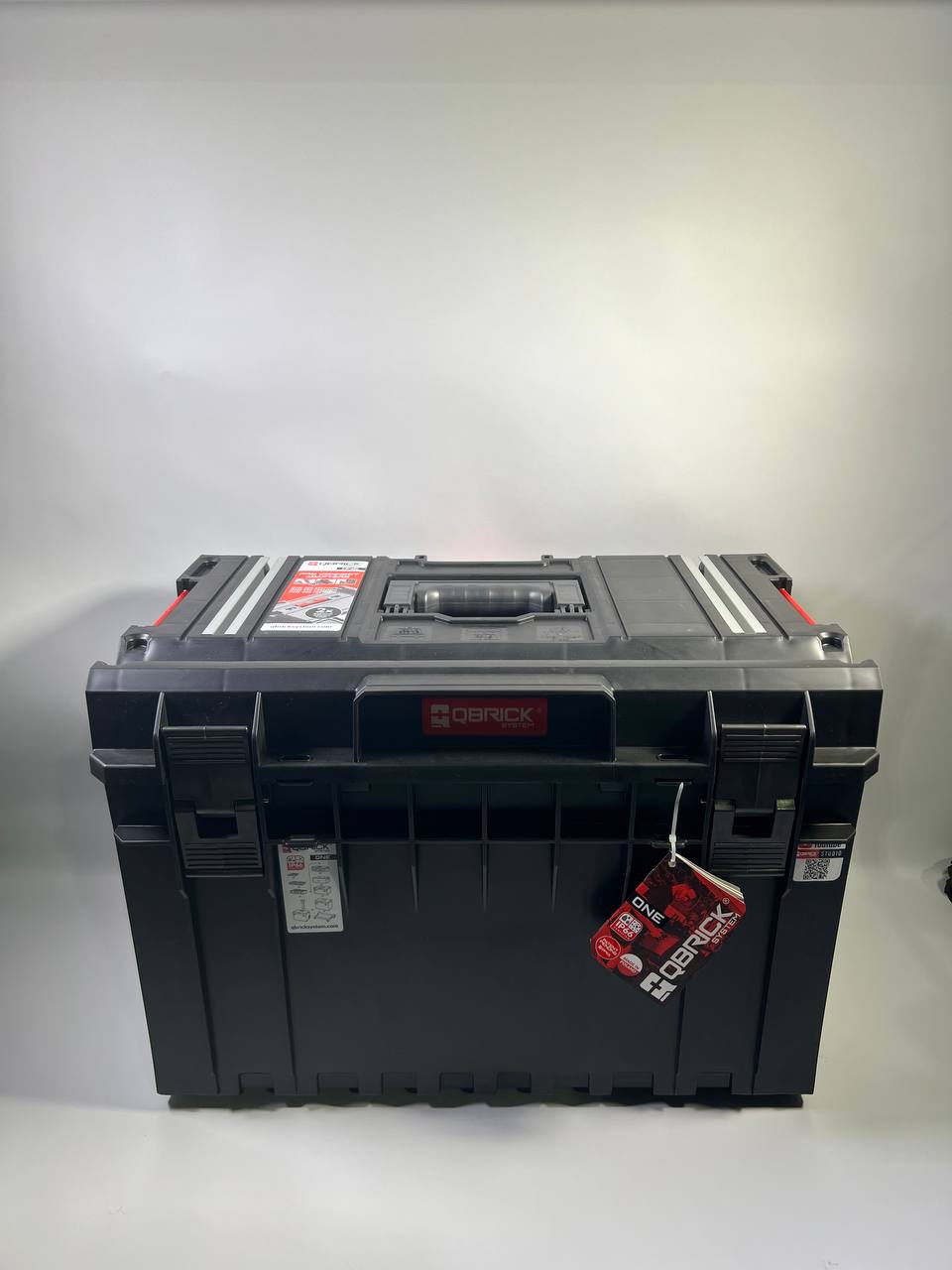 Qbrick System ONE 450 1 0 Technik Werkzeugkoffer 585 x 385 x 420 mm 52 l stapelbar IP66 alte Version ohne Gewindeeinsaetze Beschaedigt 0 - toolbrothers