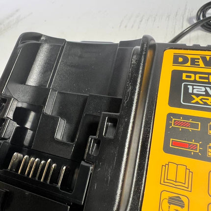 DeWalt DCB 1104 Schnell Ladegeraet 10 8 18 V 4 0 A fuer XR Li Ion Akkus Leicht Gebraucht 2 - toolbrothers