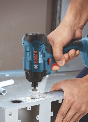 Bosch GDR 18V-160 Atornillador de impacto giratorio a batería profesional 18 V 160 Nm 1/4" + 2x baterías 5,0 Ah + cargador