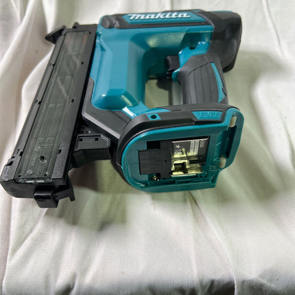 Makita DFN 350 Z Akku Stauchkopfnagler 18 V 15 35 mm Solo ohne Akku ohne Ladegeraet Reparaturgeraet 1 - toolbrothers