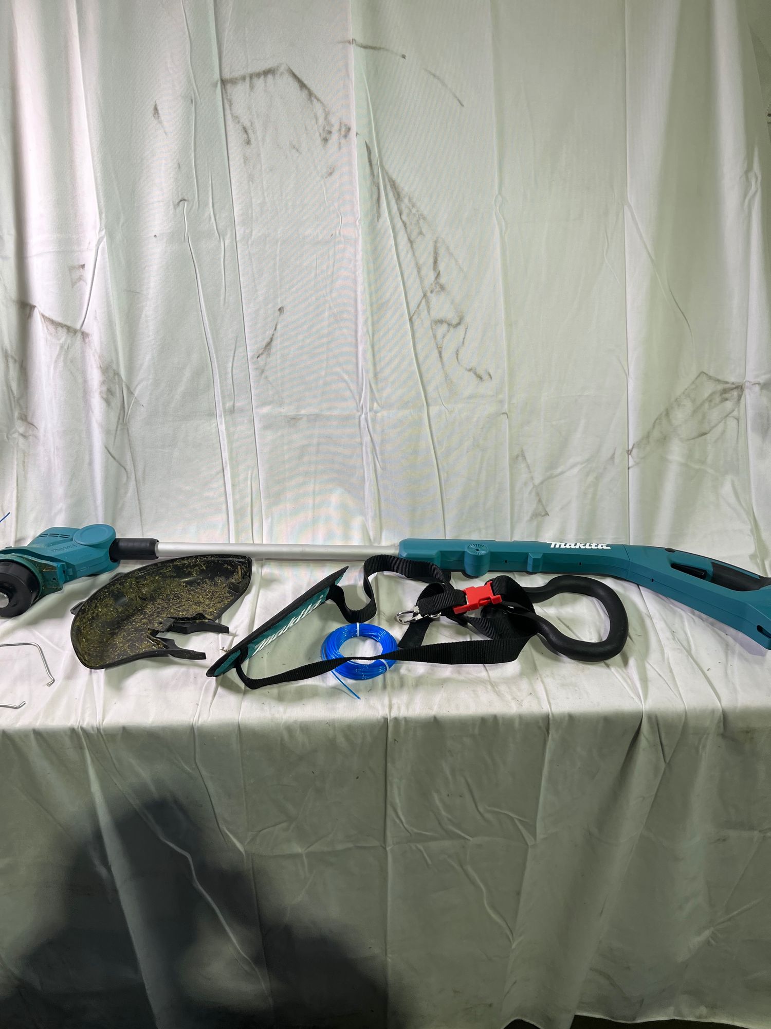 Makita DUR 193 Z Akku Rasentrimmer 18 V 26 cm Solo ohne Akku ohne Ladegeraet Reparaturgeraet 0 - toolbrothers