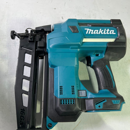 Makita DBN 600 Z Akku Stauchkopfnagler 18 V Solo ohne Akku ohne Ladegeraet Gebraucht 2 - toolbrothers