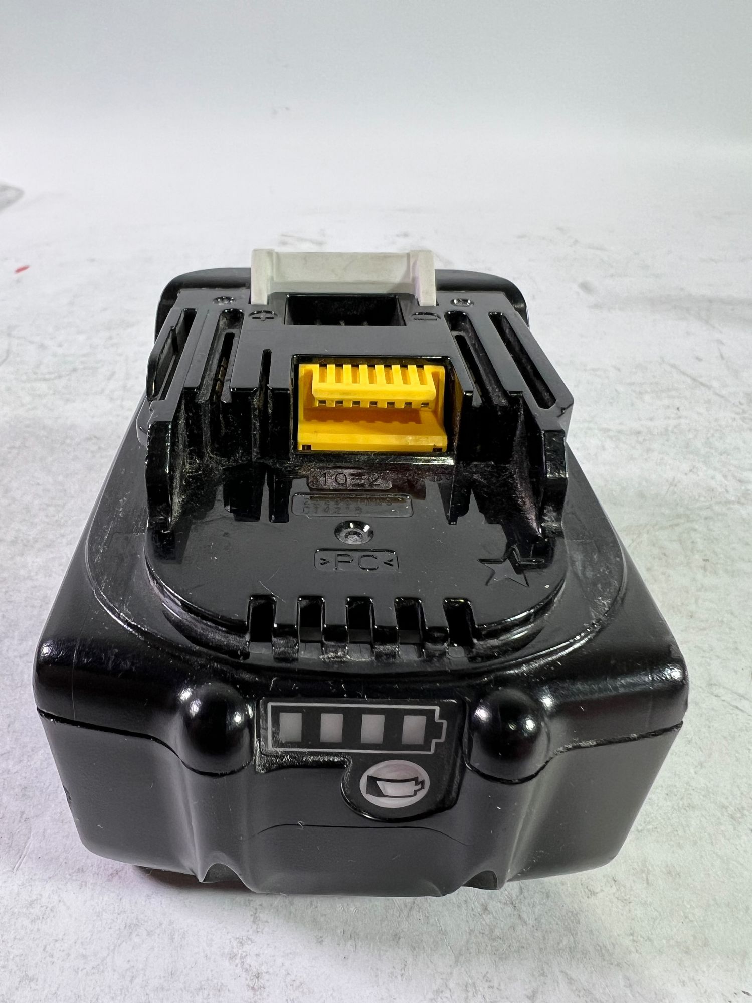 Makita BL 1860 B 18 V 6 0 Ah 6000 mAh Li Ion Akku mit LED Anzeige 197422 4 original kein Nachbau Reparaturgeraet 1 - toolbrothers