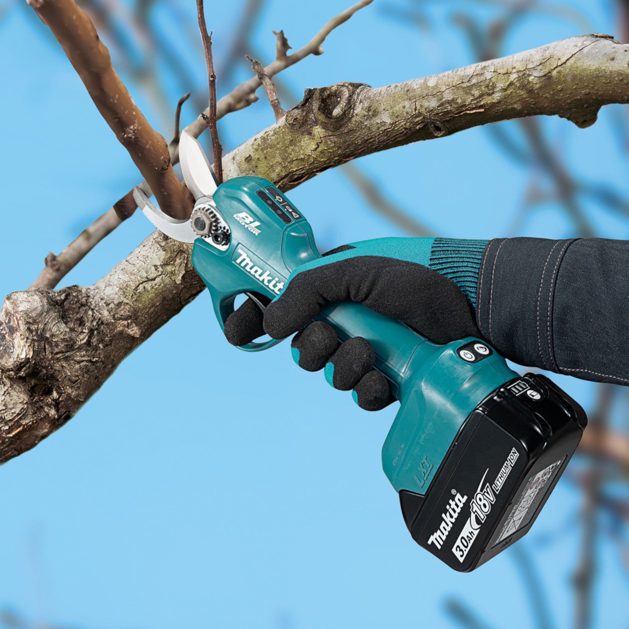 Makita DUP 181 RY Akku Astschere 18 V 30 mm Brushless 2x Akku 1 5 Ah Ladegeraet 4 - toolbrothers