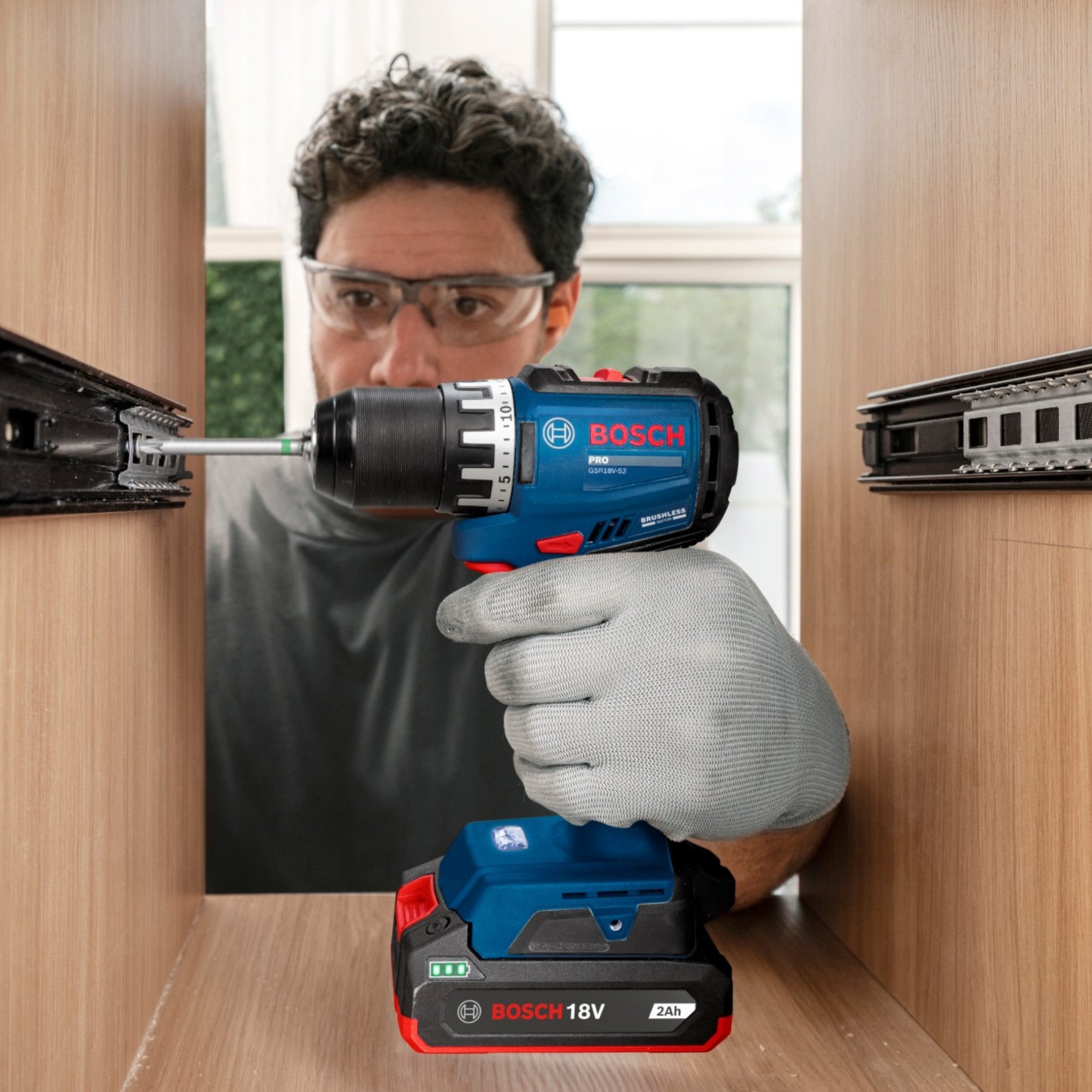 Bosch GSR 18V 52 Professional Akku Bohrschrauber 18 V 70 Nm Brushless 2x ProCORE Akku 4 0 Ah Ladegeraet 4 - toolbrothers