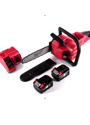 Tronçonneuse à batterie Milwaukee M18 FCHSC-402C 18 V 30 cm sans balai + 2x batteries 4,0 Ah + chargeur