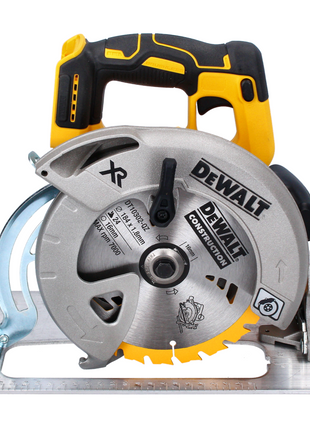 DeWalt DCS 570 M2 Akku Handkreissäge 18 V 184 mm Brushless + 2x Akku 4,0 Ah + Ladegerät - Toolbrothers