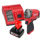 Llave de impacto a batería Milwaukee M12 FIW38-601C 12 V 339 Nm 3/8