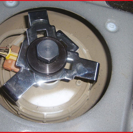 KS TOOLS 3-Arm Universal-Tankgeberschlüssel, Ø 75-160mm ( 150.9386 ) - Toolbrothers