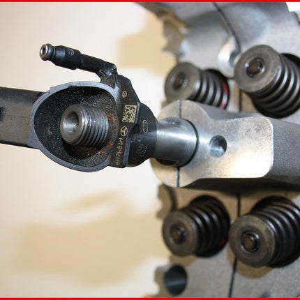 KS TOOLS Injektor-Spannschrauben-Ausbohr-Satz, 22-tlg ( 405.0050 ) - Toolbrothers