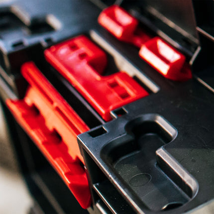 Toolbrothers RHINO XXL Werkzeugkoffer ECO Vario+ Höhe M 15,4 l IP66 mit herausnehmbaren Trennwänden