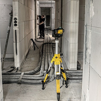 STABILA Multilinienlaser LAX 600 G ± 4 ° ± 0,3 mm/m ( 8001895888 )