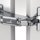 Cerniera grandangolare HETTICH Sensys 8657i con ammortizzazione integrata TH 54 ( 8000612701 )