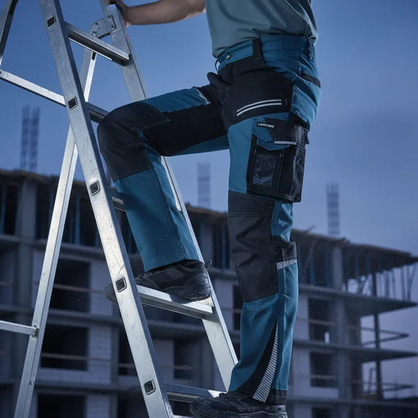 <strong>BUILT FOR EVERY MOVE</strong>